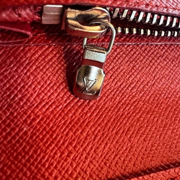 Louis Vuitton  Barzza Epi Leather Wallet - Picture 8 of 9